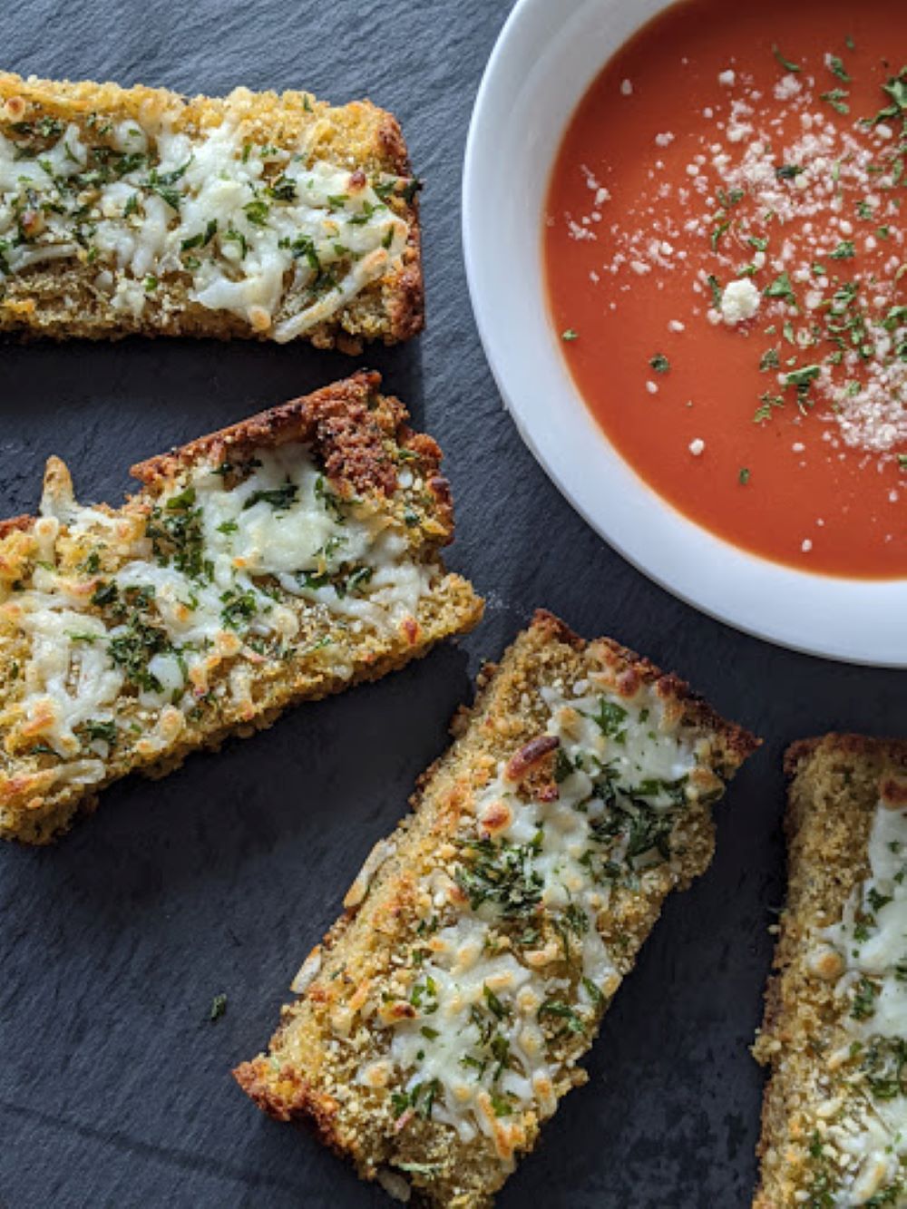 Italian Cheesy Garlic Bread