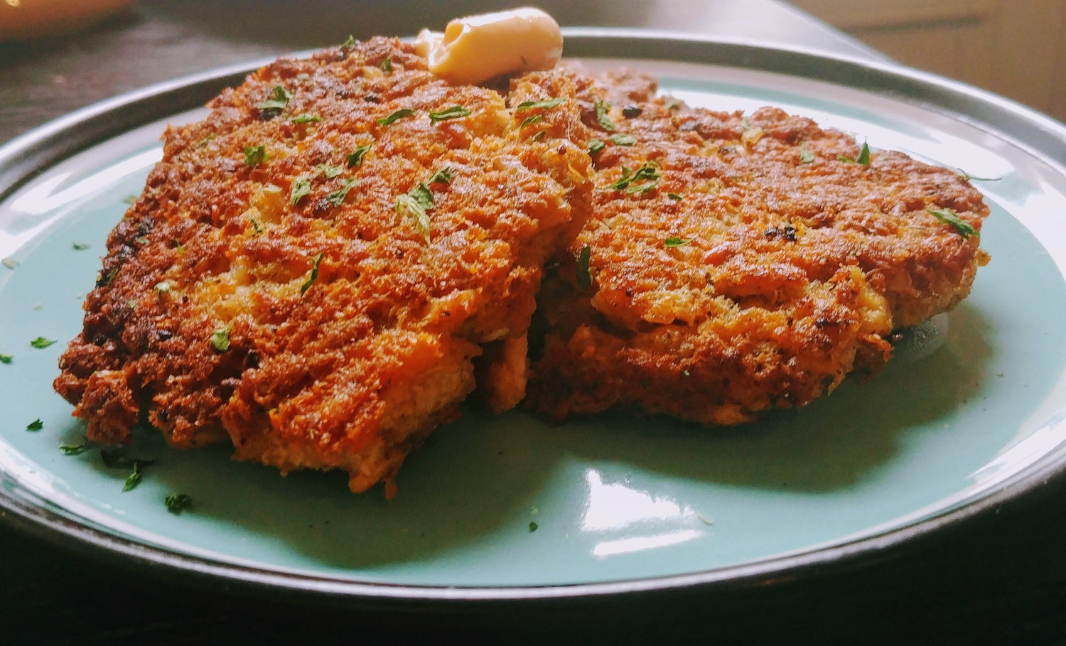 Shabir Rind Samnon Rind Pork King Good Low Carb Keto Crispy Pork Rind Salmon Patties